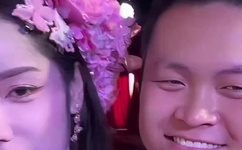 丝瓜草莓榴莲芭乐污18岁